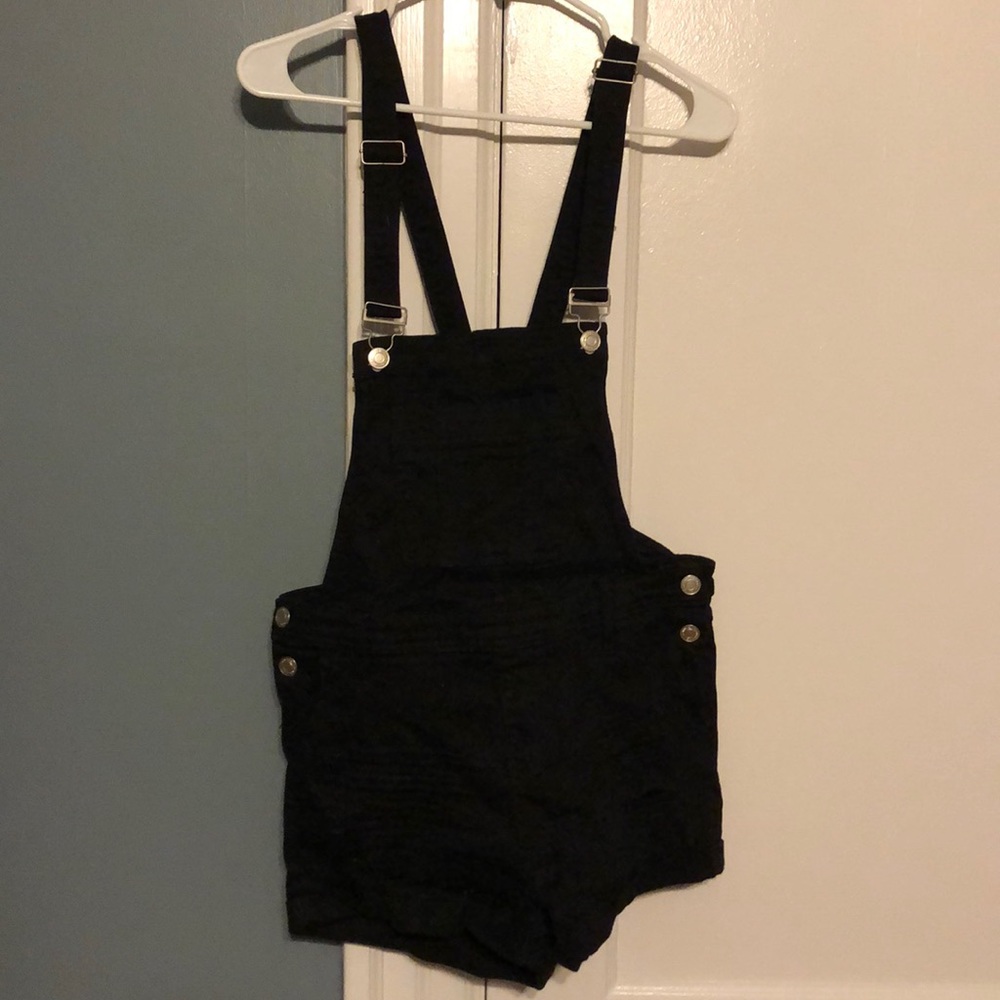 Black jean overall shorts